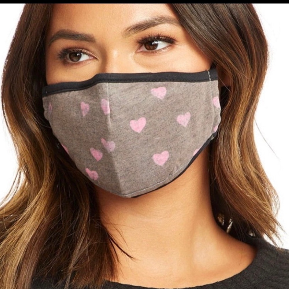 NWT CHASER Face Mask Pink Hearts Brand New